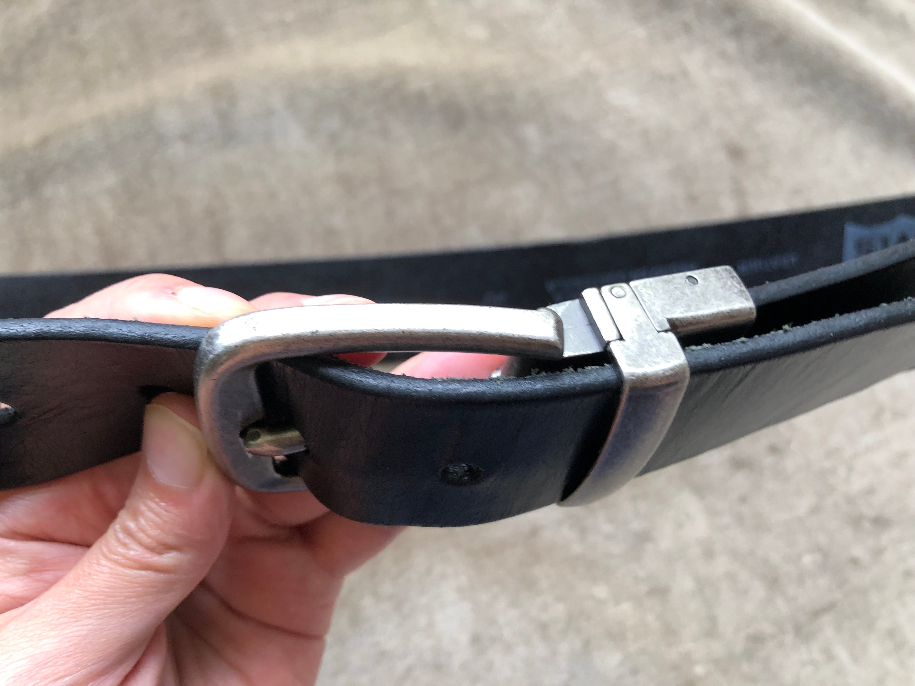Genuine leather grommet belt | Le 31 | Men's Casual Belts