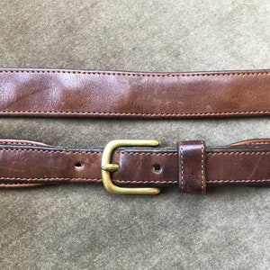 90er COACH Brauner Leder Surcingle Sport Gürtel Messingschnalle Vintage S 27 28 29 Taille