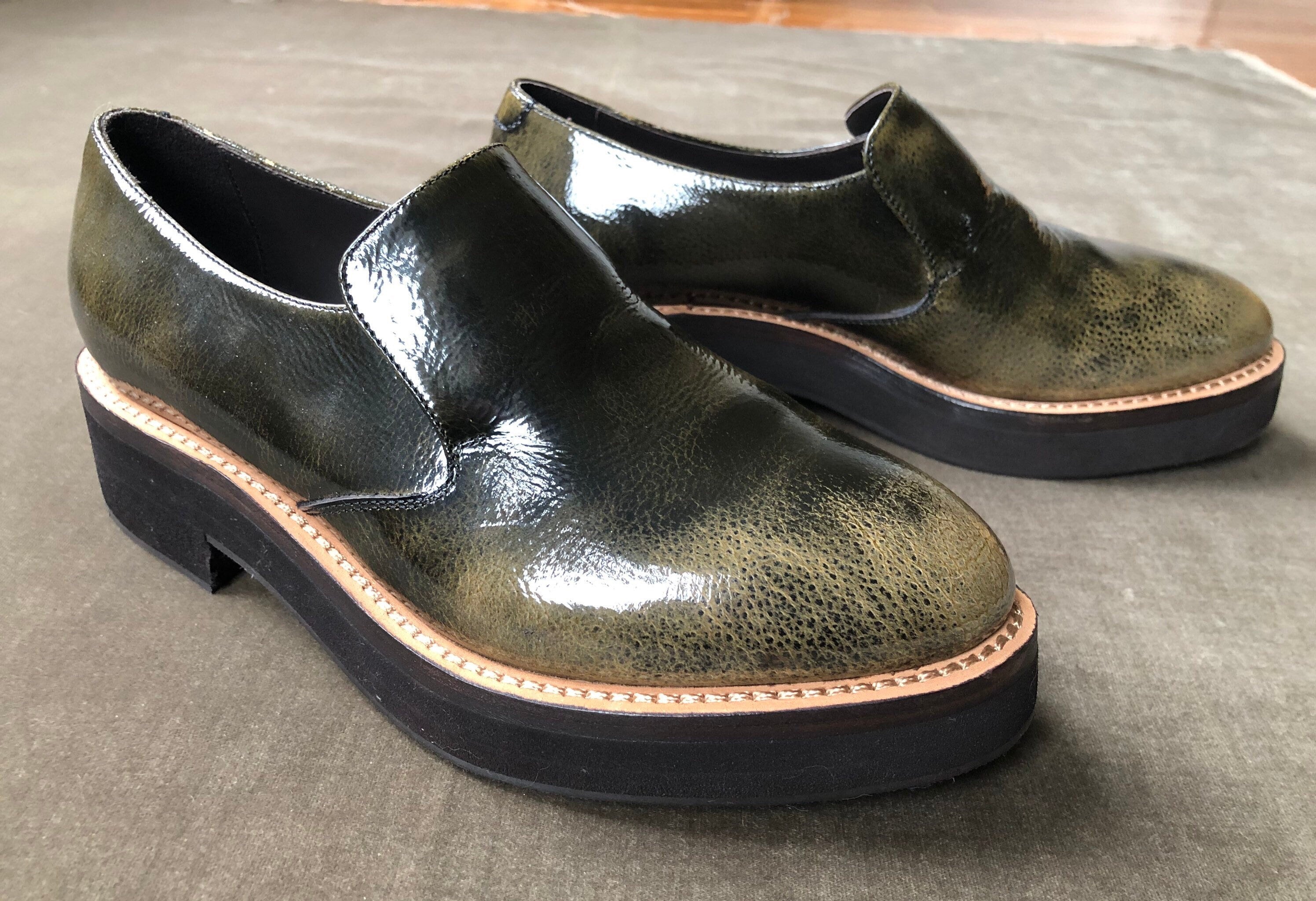 Brunello Cucinelli, Brunello Cucinelli Olivgrun Dark Olive Green Black Brown Patent Leather Slip On Loafers Shoes Chunky Platform Heel size 37 Vintage Italy