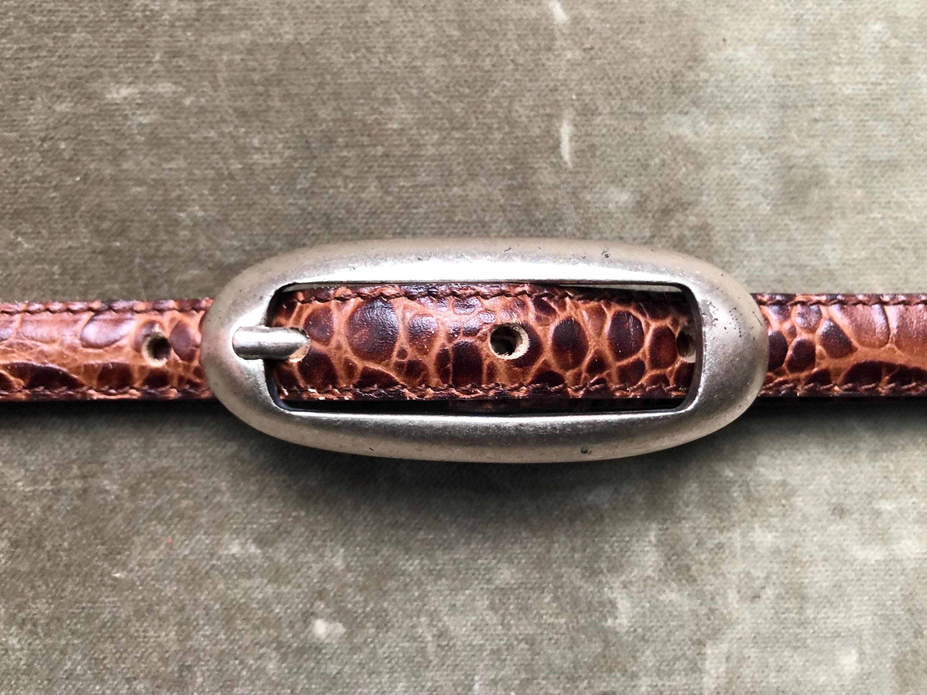 Y2k 90s Skinny Brown Croc Embossed Leather Belt 1990s 90s  display picture 1