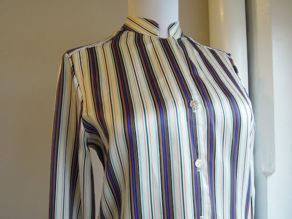 Vintage 70s satin White rainbow striped Retro Pol… - image 2