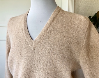 1970s 100% Alpaca Wool Knit V Neck Mens Pullover Sweater Jumper Size 40 M L Camel Caramel Beige Tan Vintage 70s Lemmermayer Made in Austria