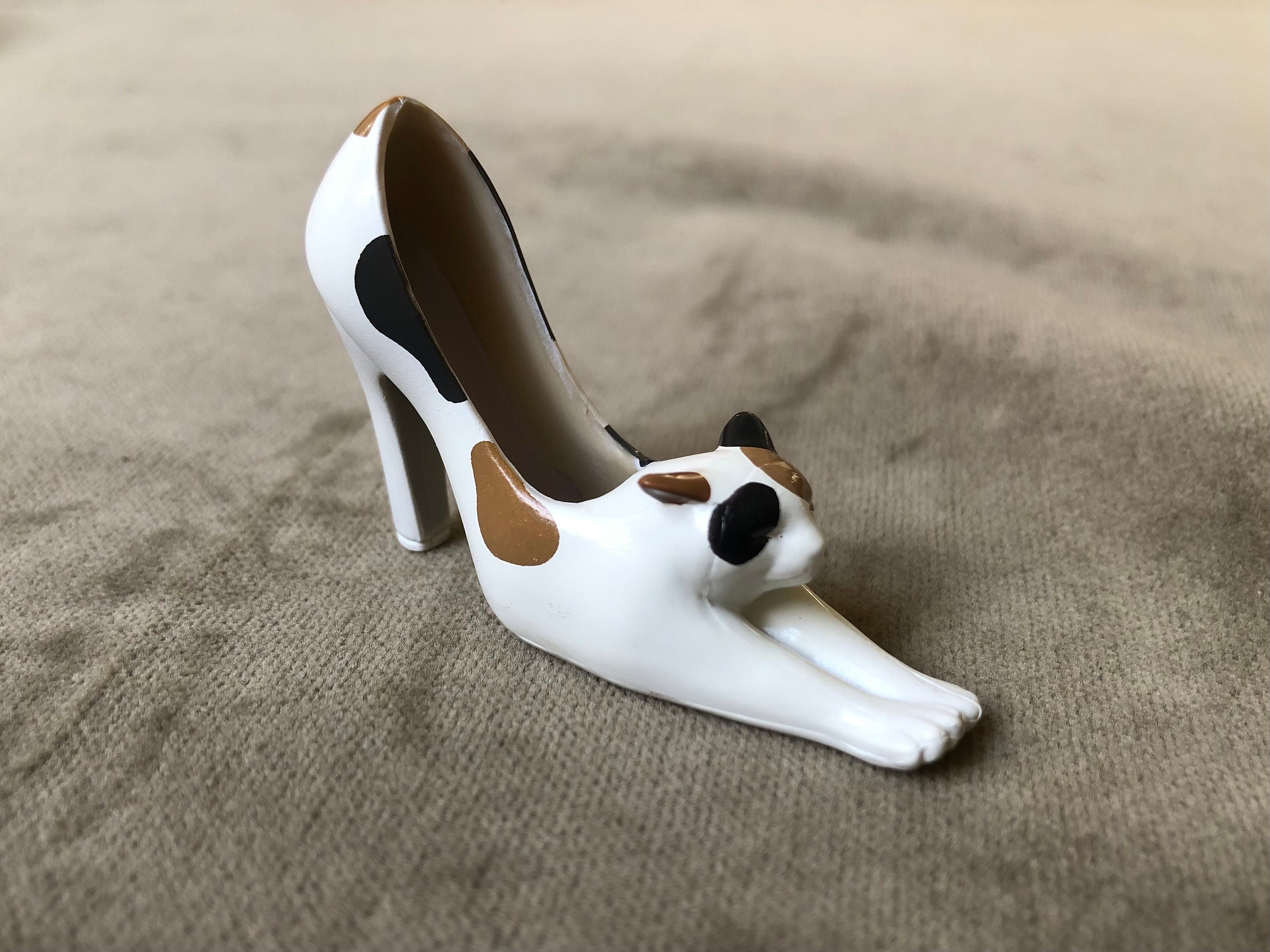 120 Weird Shoes We Didn't Know Existed | Bored Panda