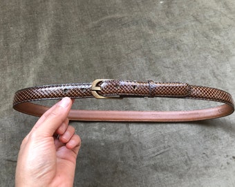 Skinny Snakeskin Shimmery Dark Brown Patent Slim Leather  display picture 2