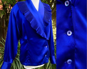 Vintage Stunning Silk Satin Cobalt Blue Shawl Collar Ruffle Pleated Fitted Blouse Size L 8 Long Sleeve 1990s 1930s 1940s Style Art Deco Top
