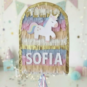 Piñata pequeña personalizada de unicornio con cuerda para tirar