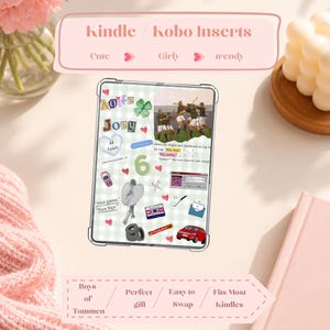 Può includere: Un inserto per Kindle/Kobo con un collage di immagini e testo, tra cui i nomi "Aoife" e "Joey", il numero 6 e le parole "Nice game, Nice legs". L'inserto ha uno sfondo a scacchi verdi e bianchi ed è etichettato "Cute, Girly, trendy."