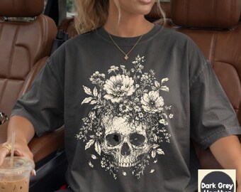 Floral Skull Comfort Colors Shirt, Oversize, Womens, Retro Boho Summerween Shirts, Cute Spooky Halloween Shirt, Spooky Summer Shirt