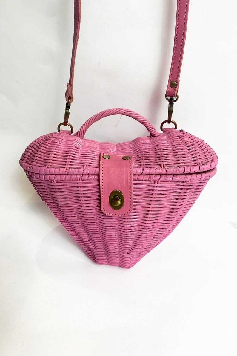 Pink Heart Rattan Handbag image 3