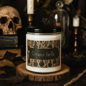 Cozy Cinnamon Vanilla Soy Candle: Handmade Fall Aromatherapy for Relaxing Home Decor & Gifts