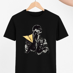 Fighter Pilot T-Shirt: Artistic Aviation Design - Military & Flight Fans