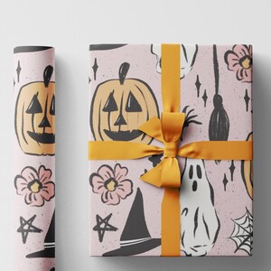 Halloween Wrapping Paper Roll, Retro-Inspired Gift Wrap with Ghosts, Pumpkins and Stars, Vintage Spooky Vibes