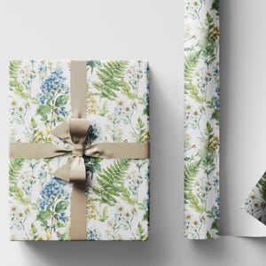Boho Wildblumen Geschenkpapier für Frühlings-Geburtstage | Floraler Wrap für Freundinnen, Mütter oder Natur-inspirierte Ereignisse