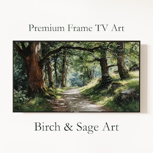 Puede incluir: Una obra de arte digital enmarcada muestra una serena escena de un sendero forestal. La obra presenta un camino de tierra que serpentea a través de un exuberante bosque verde con árboles altos y luz solar. El texto en la parte superior dice "Premium Frame TV Art" y en la parte inferior "Birch & Sage Art".