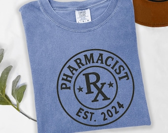 Pharmacist Est Custom Year – Vintage RX Badge Comfort Colors T-Shirt, Unisex S–3XL