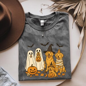 Golden Retriever Ghost Dogs Halloween T-Shirt: Retro Spooky Season Tee