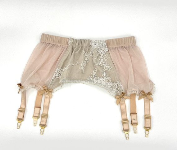 Elegant Garter Belt Beige White Lace Simply – Handmade Lace & Mesh  Lingerie, Suspender Belt, Retro Stocking Belt for Women