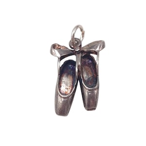 Vintage 925 Sterling Silver Pair of Ballet Shoes and Bow Pump Slippers Charm Bracelet Shoes Woman Pendant Jewellery Gift