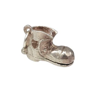 Vintage 925 Sterling Silver JUST MARRIED Wedding Couple Inside Articulated Old Boot Opening Charm Pendant Bracelet Necklace Jewellery Gift