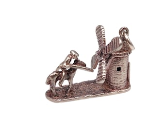 Pulseira vintage de prata esterlina 925 com pingente de cavaleiro Dom Quixote lutando em moinho de vento com tema Miguel de Cervantes e tema de justas