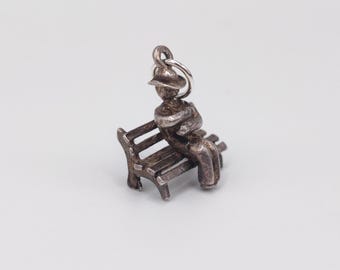 Vintage 925 Sterling Silver Seated Man Sleeping Park Bench Charm Pendant Necklace Bracelet Silver Jewellery Gift