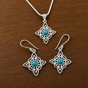 Natuurlijke turkoois kettingset - 925 sterlingzilver Teeny Tiny Heksenknoop-hanger met oorbel