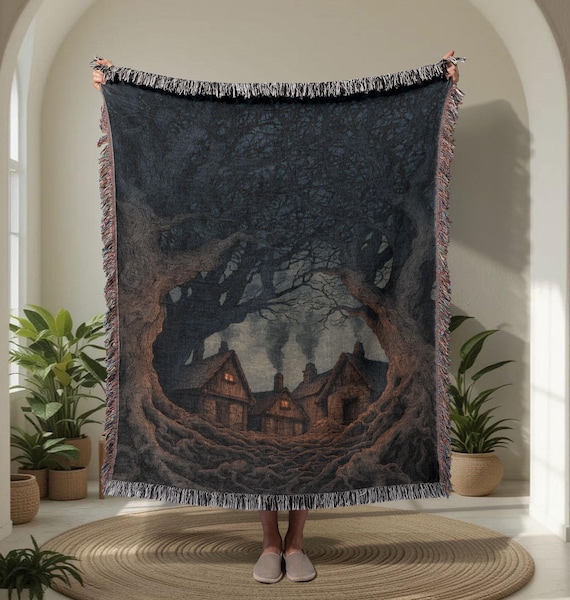 Spukwald-Überwurfdecke aus 100 % Baumwolle, gewebte Decke, Gruselige Heimdecke, Halloween-Dekorationsdecke, Hexenhüttendecke, Decke für dunkle Wälder