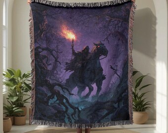 Dark Horseman 100% Baumwolle gewebte Decke, Gothic Decke, Halloween-Decke, Fantasy-Decke, Fabelwesen Decke, gruselige Decke Dekor