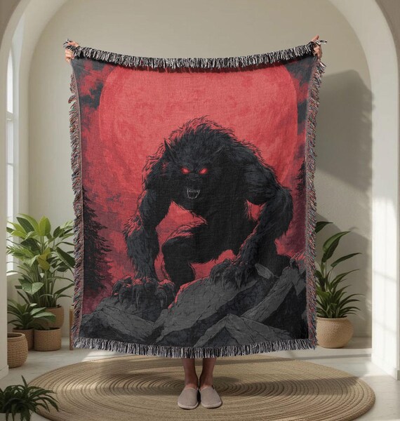 Werewolf Horror Creature 100% Cotton Woven Blanket, Monster Full Moon Blanket, Halloween Scary Animal Blanket, Gothic Dark Fantasy Blanket.