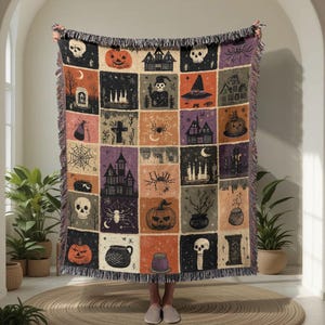 Halloween Patchwork 100% Cotton Woven Blanket, Vintage Spooky Quilt Throw, Gothic Pumpkin Skull Decor, Cozy Fall Sofa Blanket for Home Decor