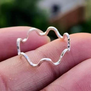 Wavy Silver Band Ring | Minimalist Stacking Ring | Handmade 925 Sterling Silver Wave Ring | Boho Thumb Ring | Everyday Jewelry Gift