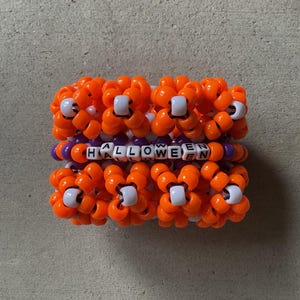 Rotating Kandi Cuff (Custom Colours and text)