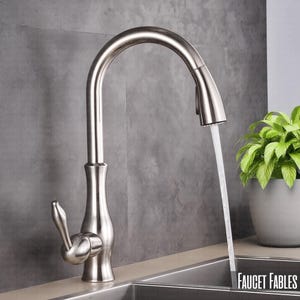 Brushed Nickel Swivel Spout Kitchen Sink Faucet Pull Down Sprayer Fashion Design Bathroom Kitchen Hot&Cold Water Mixer Tap