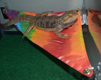 Bearded Dragon Hammock 15x15x21 Lounge Bed larger size!!! -Rainbow/Gay Pride/Tie Dye/ print
