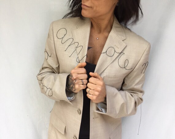 Unisex Suite Jacket Embroidered Beige Canvas LOLA DARLING Spring Blazer Italian Lyric Song Black Hand Made Embroidery Unique Made in Italy