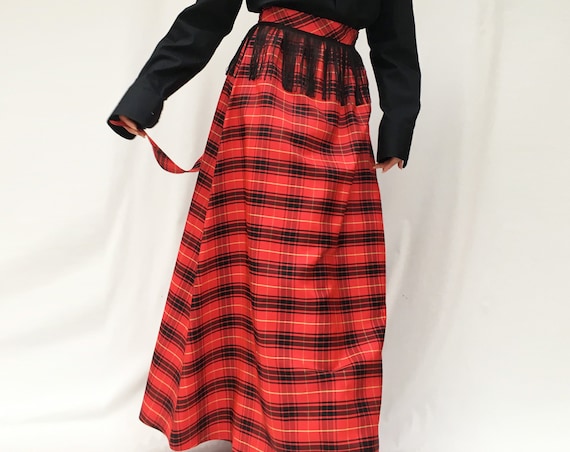 Tartan Taffetà Long Skirt LOLA DARLING Black Fringes and Band Bell in Waist Unique Piece Renewed from Vintage Garment Handmade in Italy
