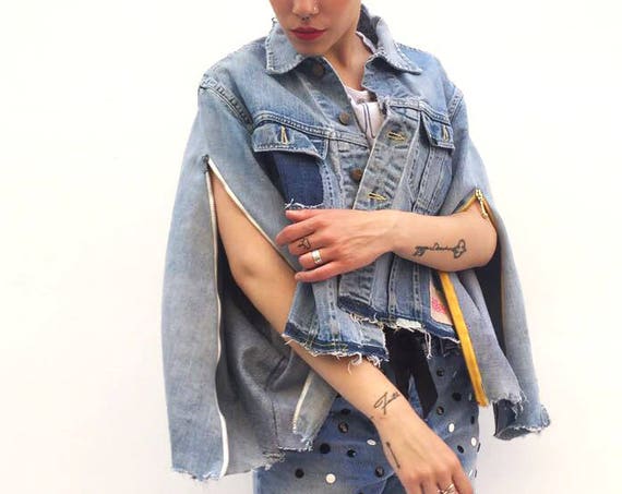Poncho Denim Jacket LOLA DARLING Recycled Vintage Levi's Jeans Recovered Handmade Tailoring, Unique piece Made in Italy