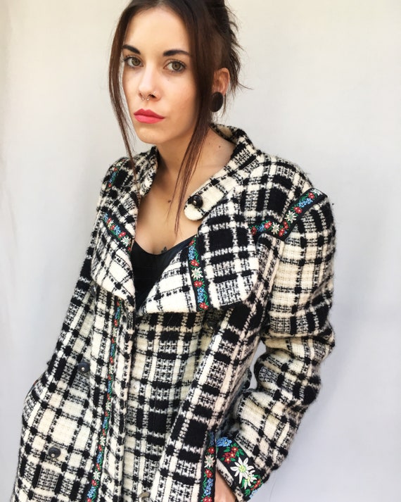 Black/White Tartan Coat LOLA DARLING with Tyrolese Vintage Trimmings Double-breasted Overcoat with Double Neck from Vintage not Used Garment