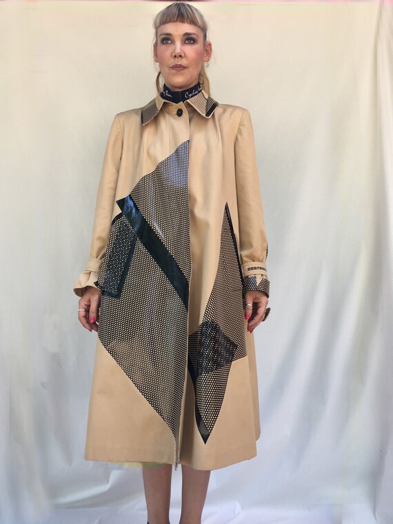 Beige Woman Trench Coat Black Printed LOLA DARLING Sustainable Graphic Design Printing Fashion Unique Wearable Art Sustainable Italian Made