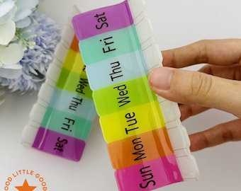 Weekly Rainbow Pill Organizer Hair Claw- Healthcare Clip for Women & Girls, Inspired Fun Gift Design for Medical Professionals