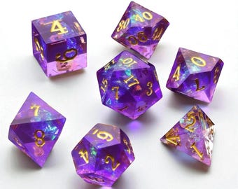Lila Arcane Magier Würfel Set: Holografischer Resin Sharp Edge DnD Würfel