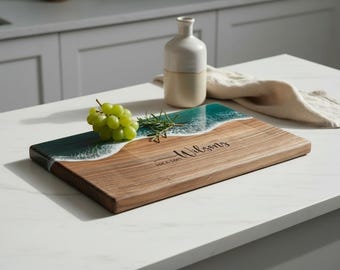 Planche à découper personnalisée - Planche à découper personnalisée en noyer, Plateau à fromages vagues océaniques en résine époxy, Cadeau de cuisine fait main, Cadeau de pendaison de crémaillère Royaume-Uni