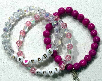 Conjunto de pulseras de cuentas rosas y de cristal