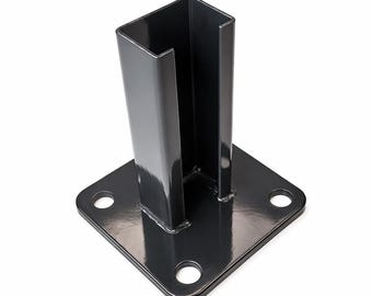 Pfostengrundplatte Ankerplatte 60 x 40 mm | Stahl Bodenhalterung | Grundplatte 150 x 100 mm oder 150 x 150 mm | Zaunpfosten Halterung | Schwarz Pulverbeschichtet