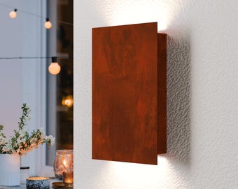 Wandleuchte aus Cortenstahl: Modernes Up-Down-Licht in Rostoptik