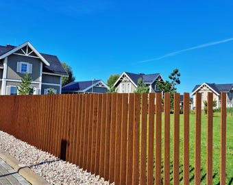 Luxus Corten Steel Fence Panel - Vertikales Flat Bar Design