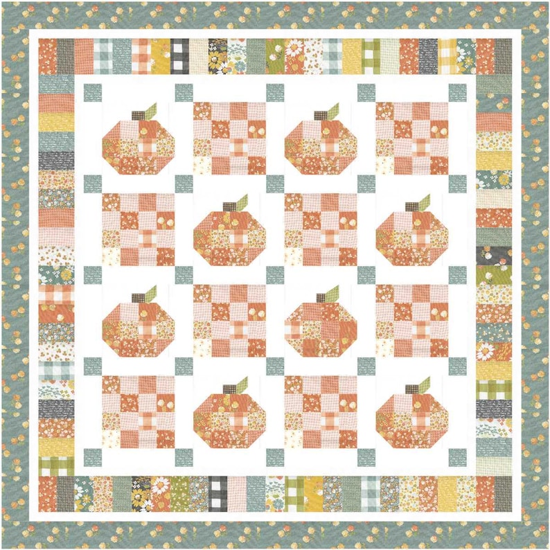 K&ouml;nnte beinhalten: Ein Patchwork-Quilt mit einem sich wiederholenden Muster aus K&uuml;rbissen und karierten Quadraten. Die K&uuml;rbisse sind in Orange- und Pfirsicht&ouml;nen gehalten und haben gr&uuml;ne Stiele. Der Quilt hat einen wei&szlig;en Hintergrund und einen floralen Rand.
