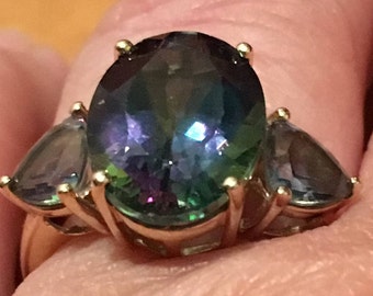 14K MYSTIC TOPAZ Gold 14k 14kt Ring Gemstone Purple Green 4.2 grams Large Size 7.5