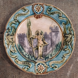 French antique vintage Joan of Arc majolica faience barbotine plate