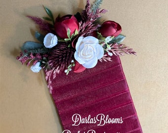 Pocket boutonnière, burgundy boutonnière, groom flower, burgundy wedding flowers, groomsmen flower, pocket flower, lapel flower, prom flower